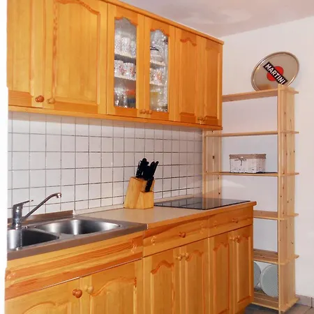 Holiday House Jakop 公寓 *